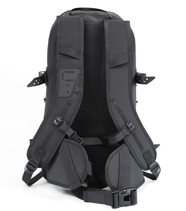 GENUNIBAG02-3.jpg 668513