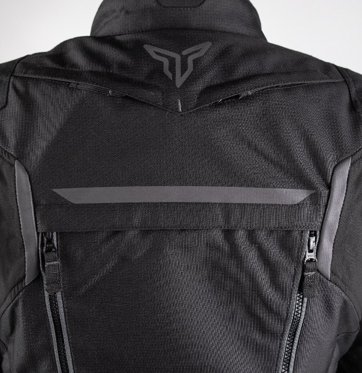 NOR000JAC421-4.jpg 202360