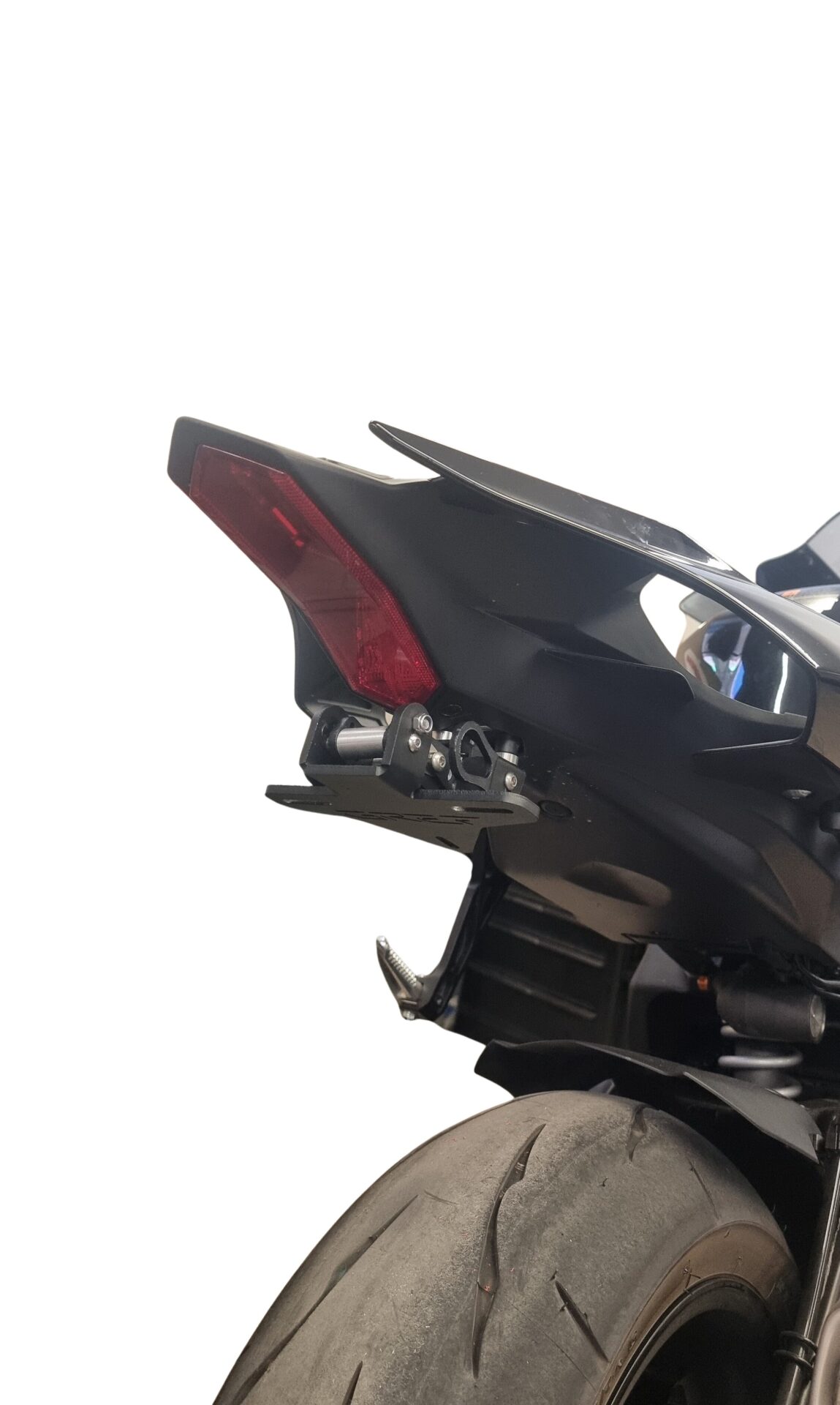 221421