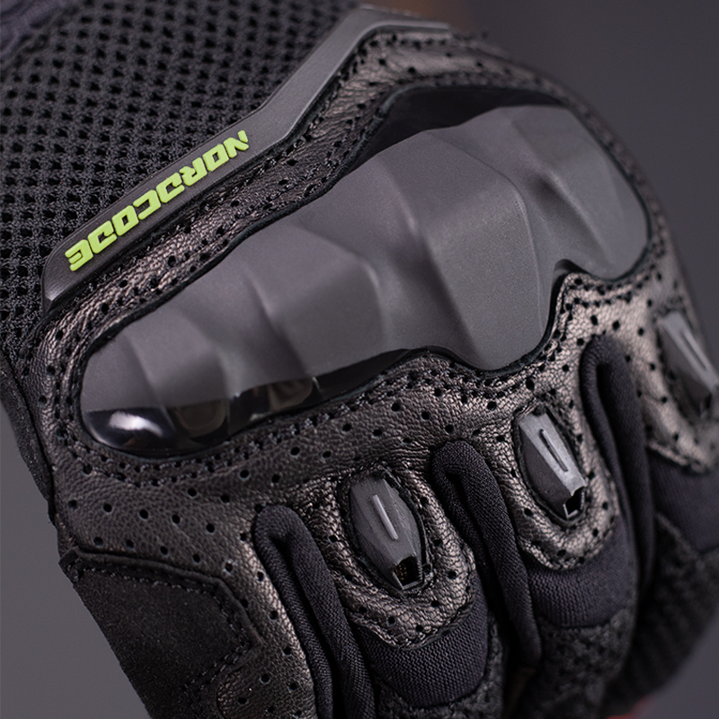 42790-summer-gt-fluo3.jpg 944347
